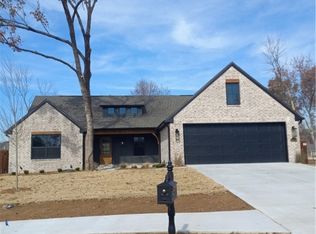 10214 Chapman Cir, Fort Smith, AR 72916