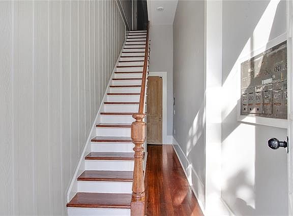 2nd image of 1420 Josephine St APT 2A