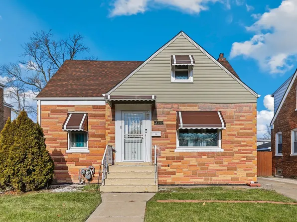 208 E 141st St, Dolton, IL 60419