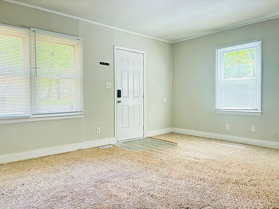 5th image of 1138 Browns Ave