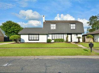 3718 Redlands Dr, Baton Rouge, LA 70814