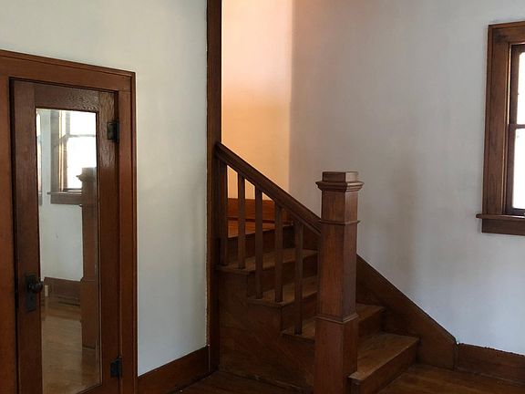 3rd image of 1403 Kellogg Ave
