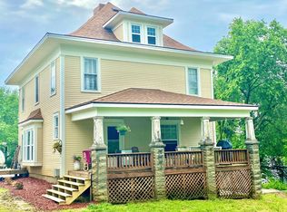 303 S Jefferson St, Princeton, MO 64673
