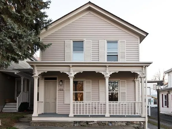 123 Main St #1, Philmont, NY 12565