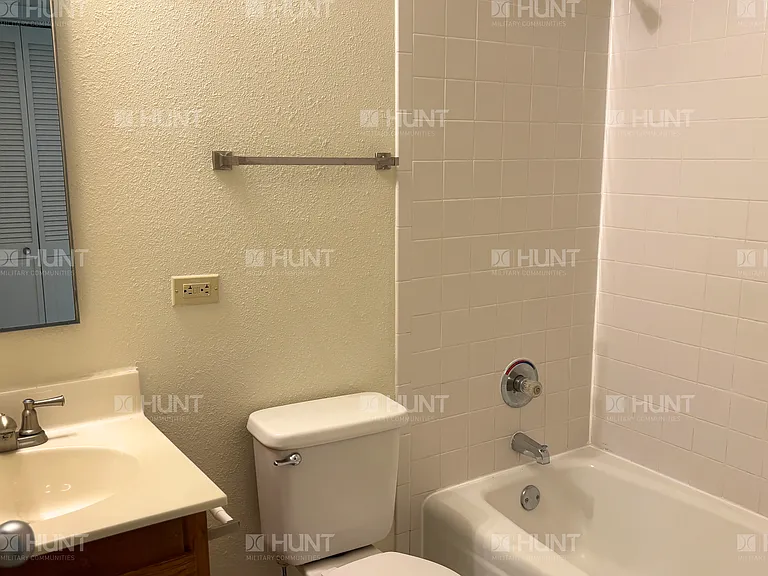 8 Van Buren Dr — Photo 11