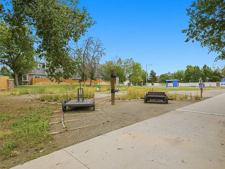 13002 Harrison Dr — Photo 22