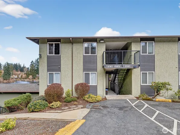 615 75th St SE #C-53, Everett, WA 98203