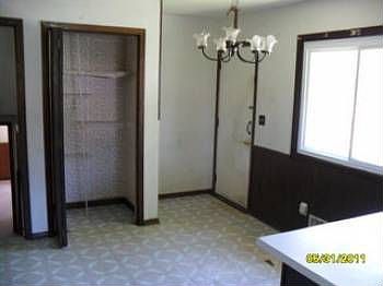 4th image of 472 Lafond Ave