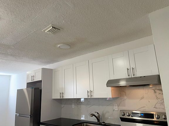 4th image of 6228 NW 4th Ave #6230