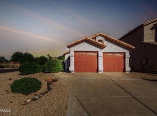 3230 E Kristal Way, Phoenix, AZ 85050