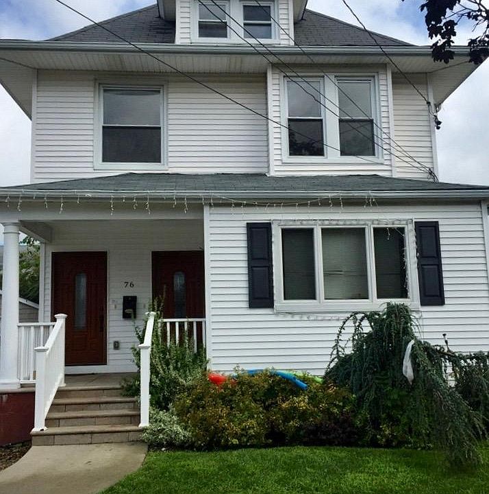 1st image of 76 Cottage Pl