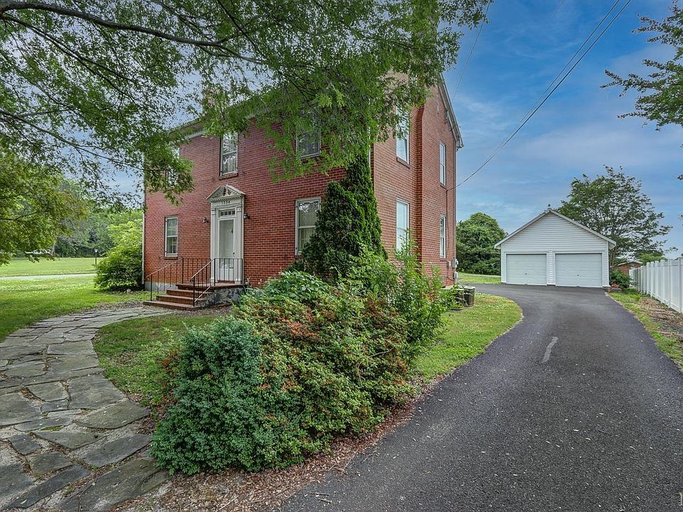 1334 Longwood Ave, Bedford, VA 24523 Zillow