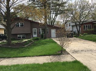 127 S Hickory St, Palatine, IL