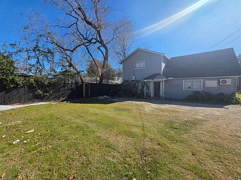 13501 Topeka St #B — Photo 13