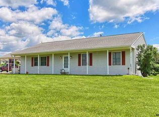 83 Stoney Ln, New Park, PA 17352