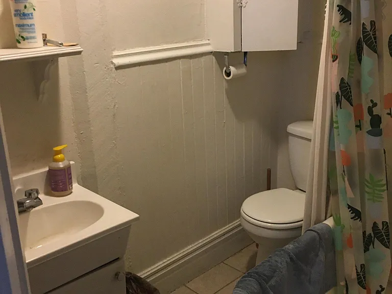 222 W Ellsworth Ave #2 — Photo 19