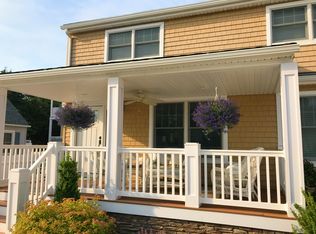 240 98th St, Stone Harbor, NJ 08247