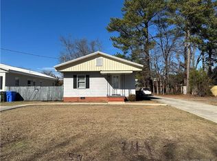 2812 Arlington Ave #A, Fayetteville, NC 28303