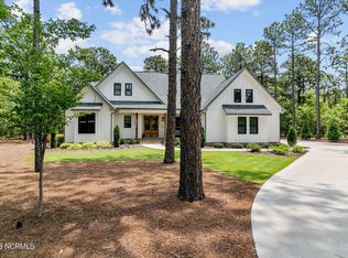 15 Eastman Pl, Pinehurst, NC 28374