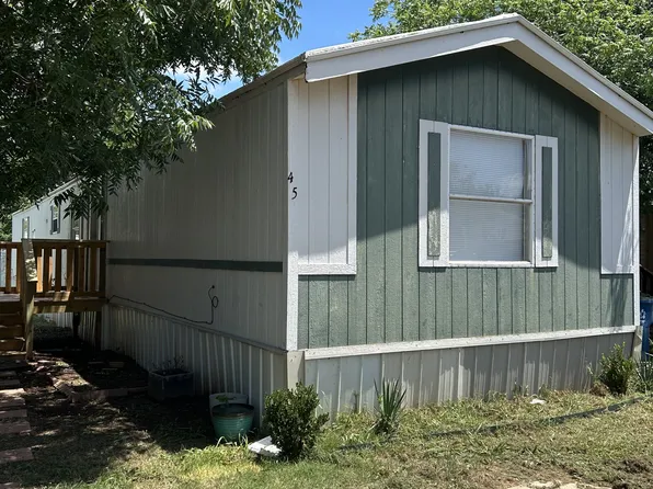 301 Dennis St Trailer 45, Edmond, OK 73003