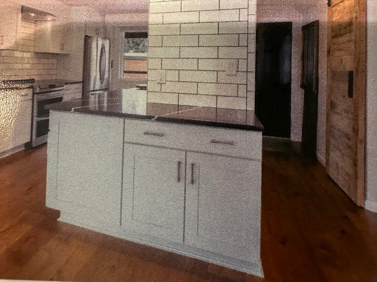 1049 Vine St #1049 — Photo 8