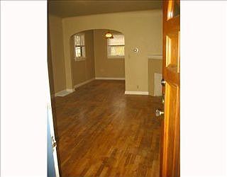 5th image of 342 Wyoming Ave