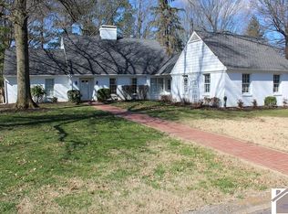 405 Golf Club Ln, Mayfield, KY 42066