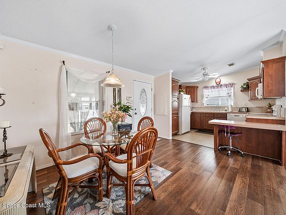 5th image of 1854 Mango St NE