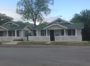 104 W Avenue B, San Angelo, TX 76903