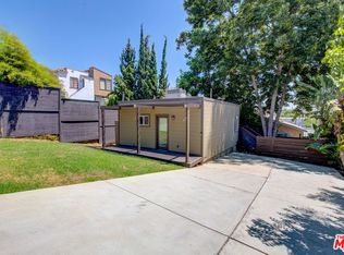 638 Tularosa Dr, Los Angeles, CA 90026