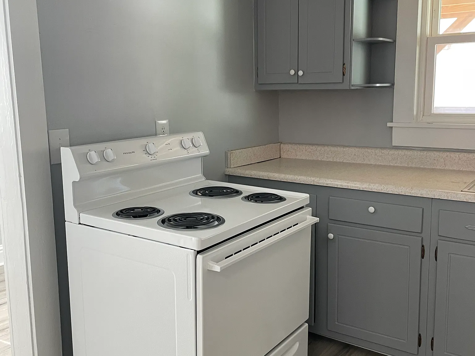 2 bed, 894 sqft, $1,100 — Photo 4