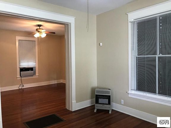 5th image of 1214 Moody Ave