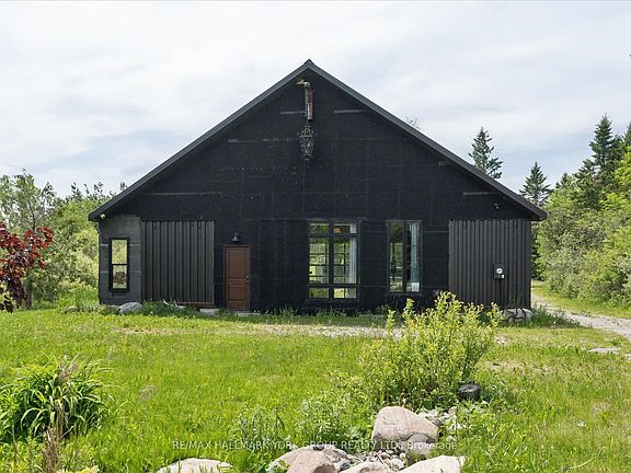 3rd image of 755 Country Ln