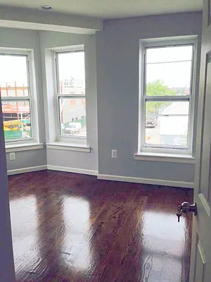 Rented by Living New York | media 42