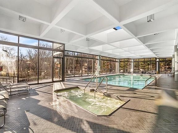 3rd image of 50 E Hartsdale Ave APT 1D