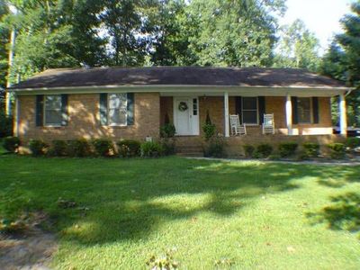 3695 Lake Shore Rd S, Denver, NC, 28037