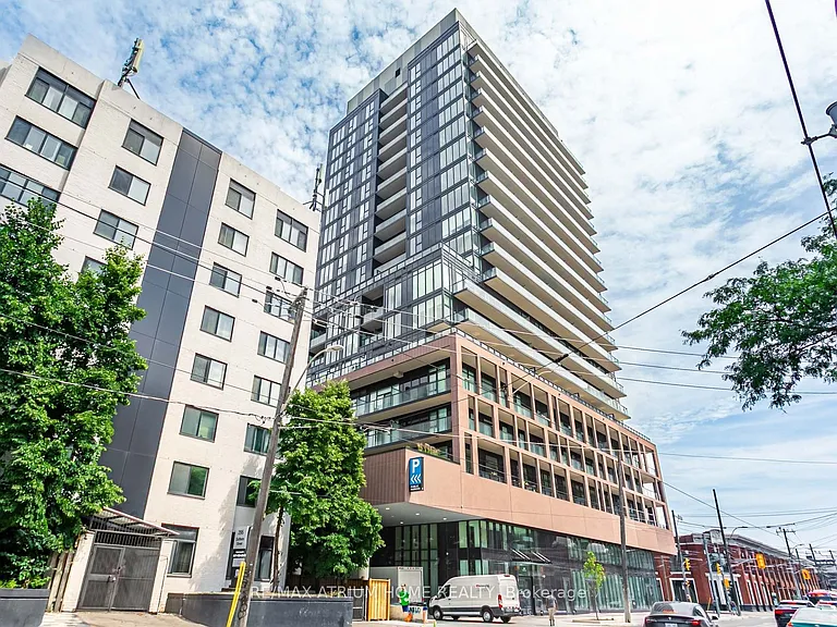 285 Dufferin St #827 — Photo 15