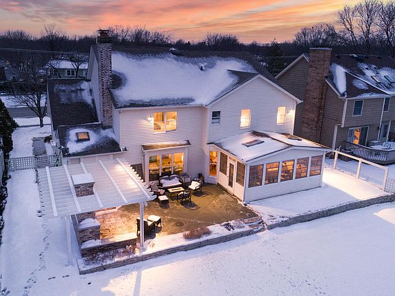 3rd image of 638 Olesen Dr