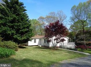 1150 Calvert Beach Rd, Saint Leonard, MD 20685