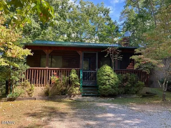3119 Bear Mountain Ln, Sevierville, TN 37876