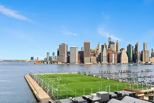 Sold by Compass | media 1