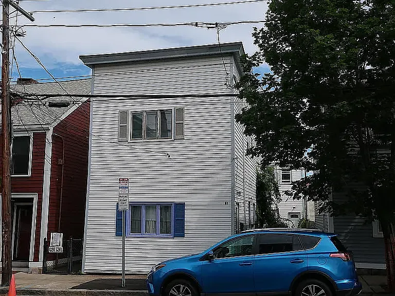 67 Gore St #2R — Photo 28