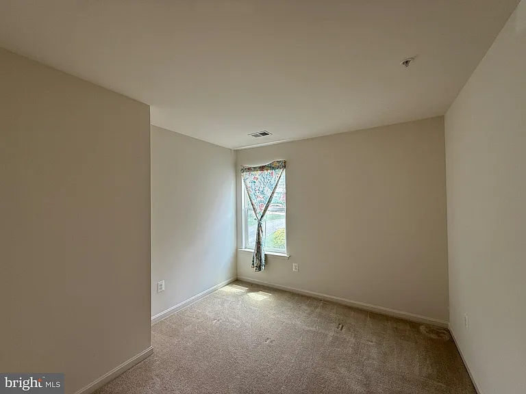10215 Daventry Dr — Photo 23