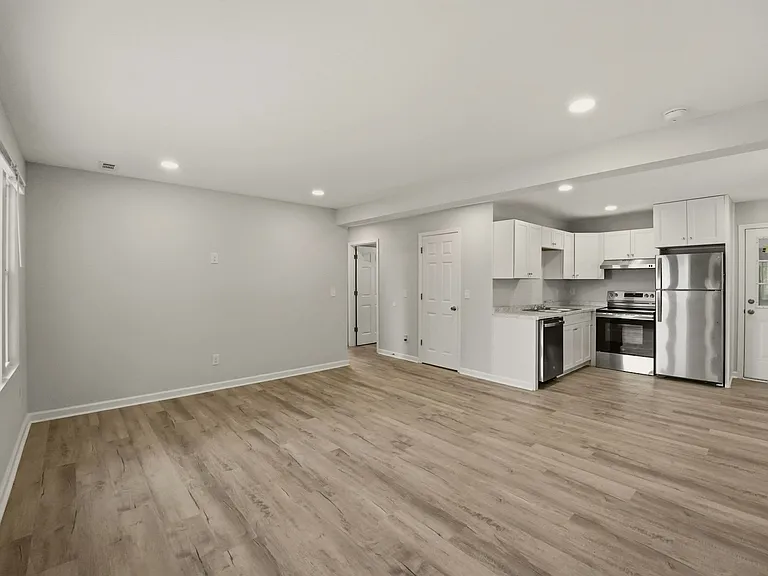 2609 Linda Ave — Photo 4