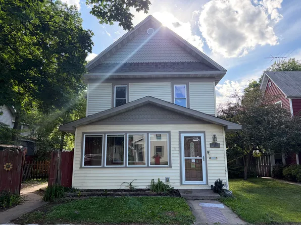 1519 Kane St, La Crosse, WI 54603