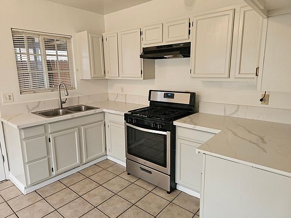 5th image of 3319 1/2 Delta St