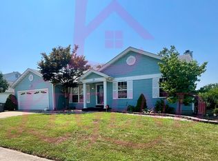 12 Royalltrail Ct, O'Fallon, MO 63368