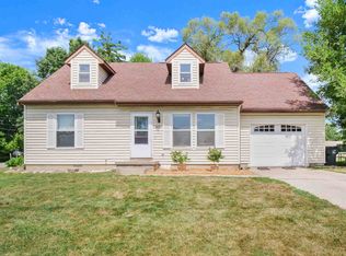 1270 Memorial Ln, Huntington, IN 46750