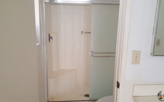 5th image of 2031 Lenrey Ave