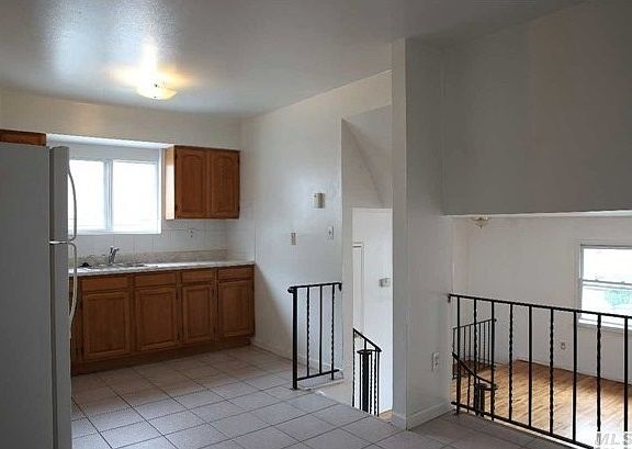 3rd image of 24911 37th Ave #1